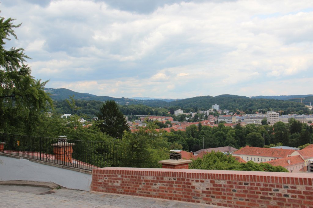 Spaziergang durch die Innenstadt von Graz