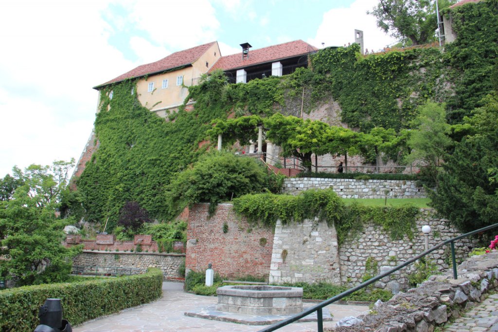 Spaziergang durch die Innenstadt von Graz